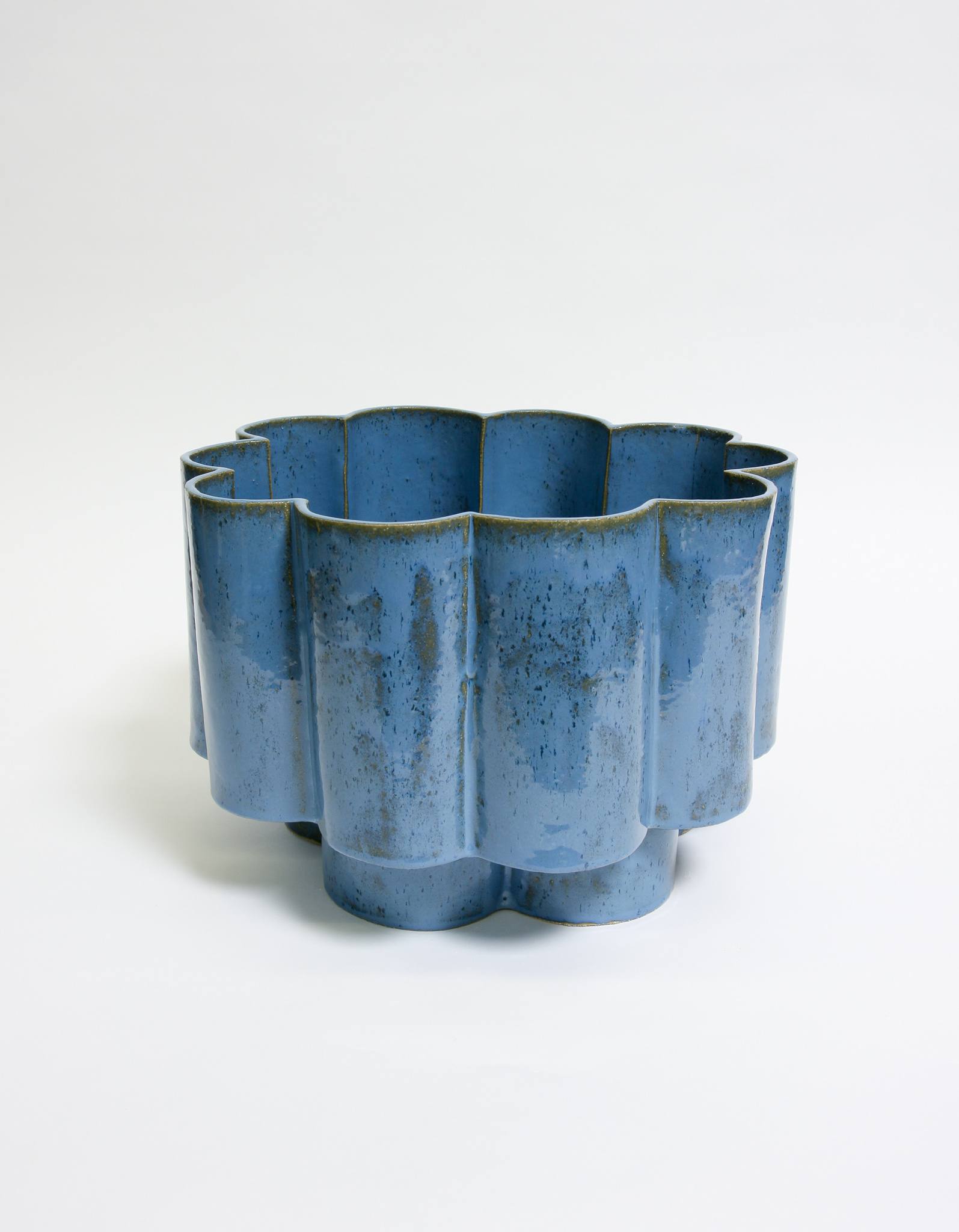 Large Scallop Planter